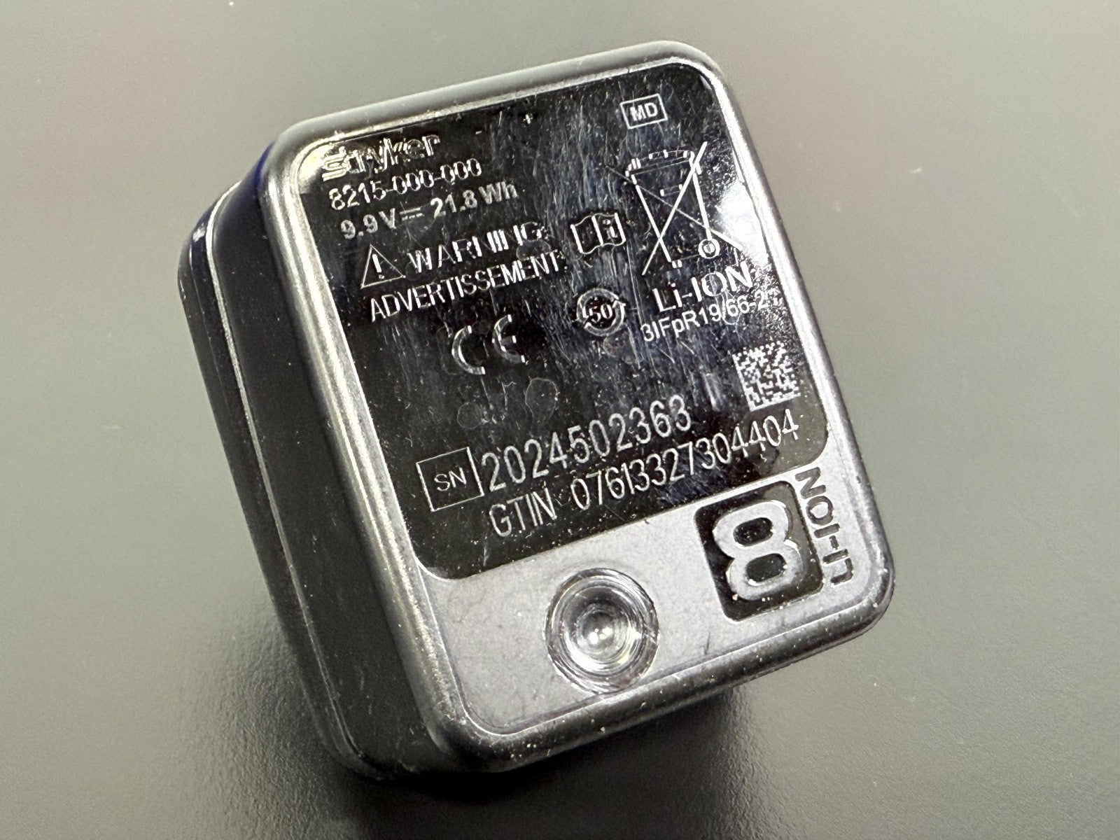 STRYKER 8215 000 000 Battery3