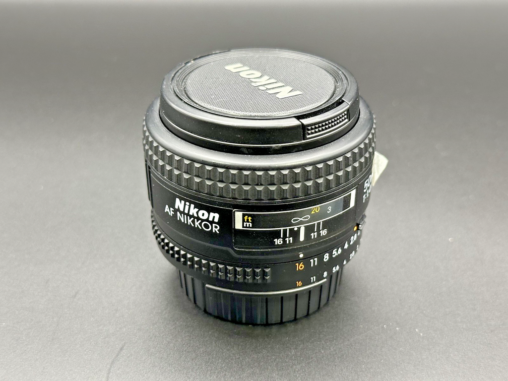 Nikon AF NIKKOR 50mm f/1.4D Prime Camera Lens Nikon F Mount w/ Caps0