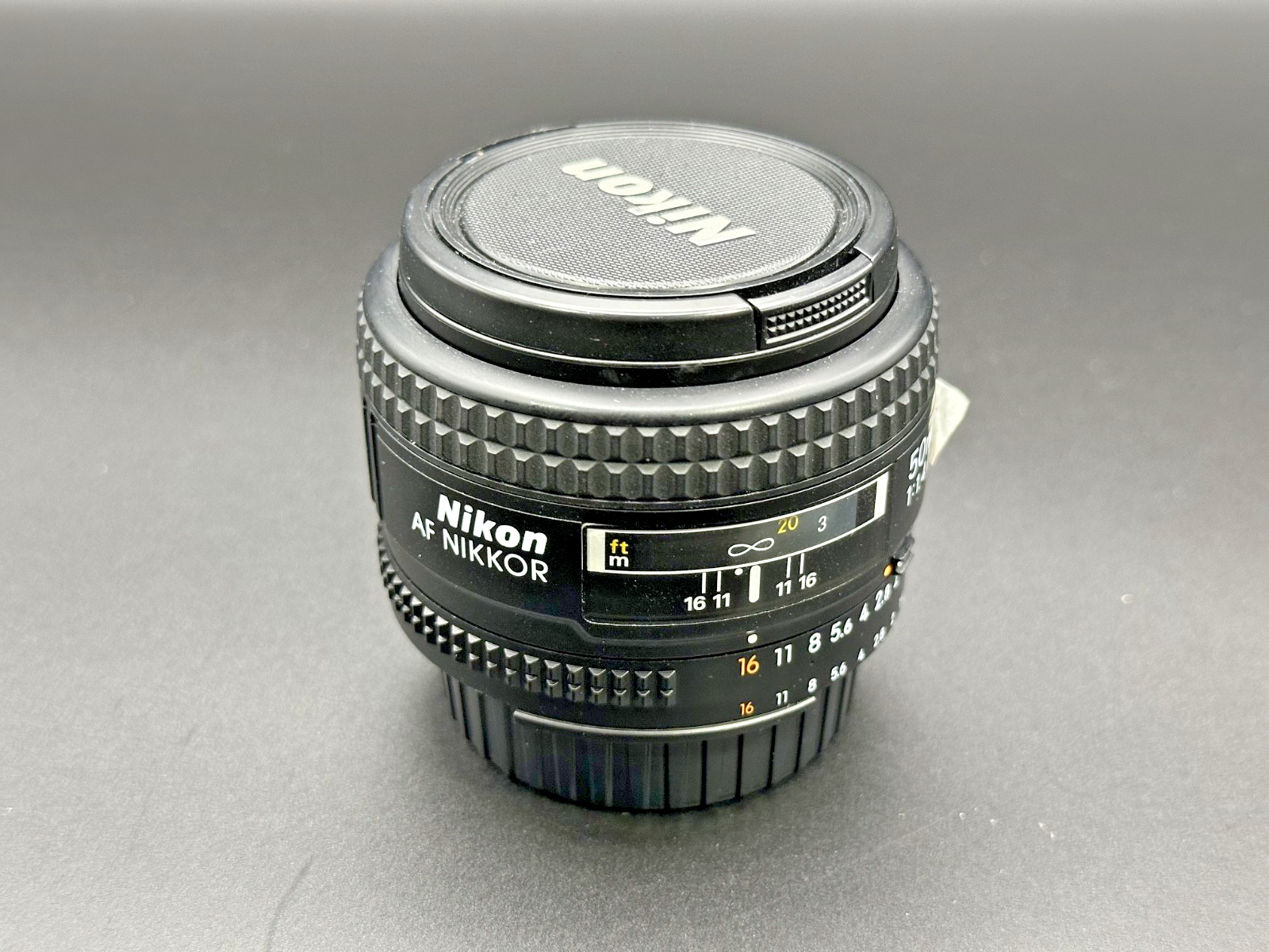 Nikon AF NIKKOR 50mm f/1.4D Prime Camera Lens Nikon F Mount w/ Caps0
