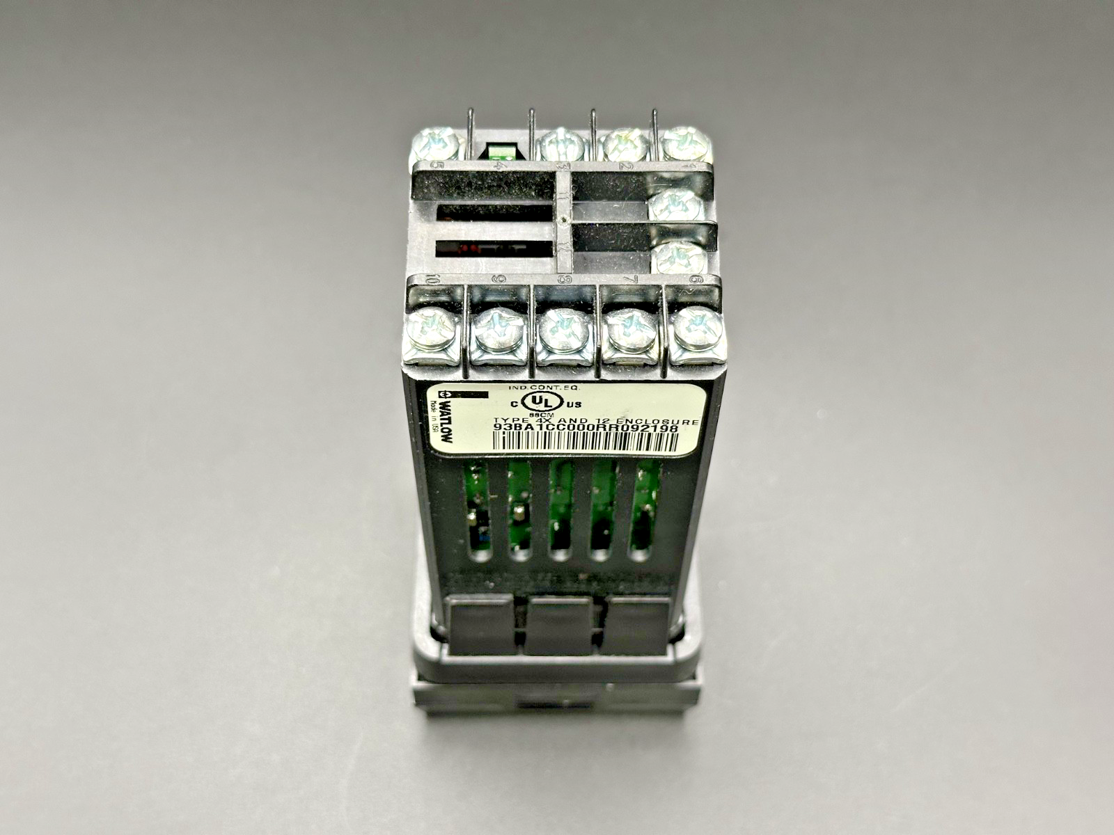 Watlow Series 93 93BA-1CC0-00RR Temperature Process Controller 1/16 DIN2