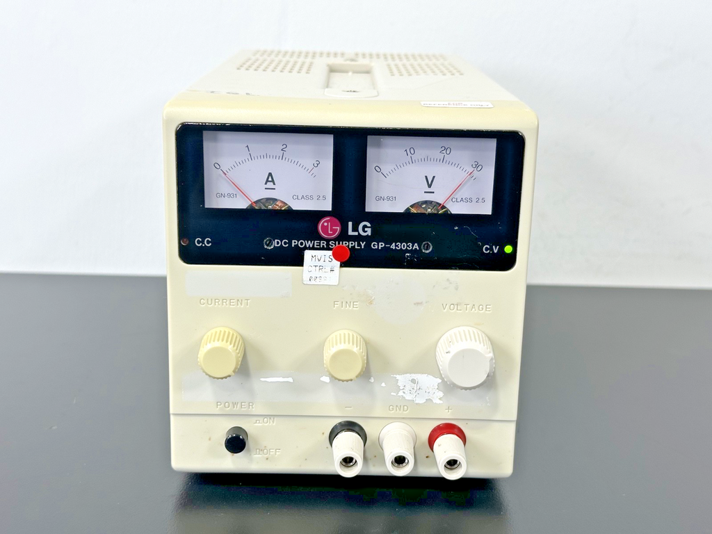 LG GP 4303A Adjustable Analog DC Bench Power Supply 0 30V 0 3A Powers On Working0