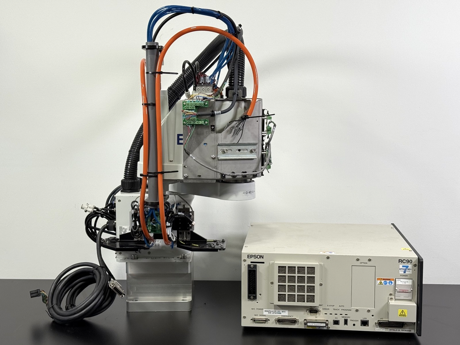 Seiko Epson LS3 401S 4 Axis SCARA Robot w/ RC90 Controller 200–240VAC0