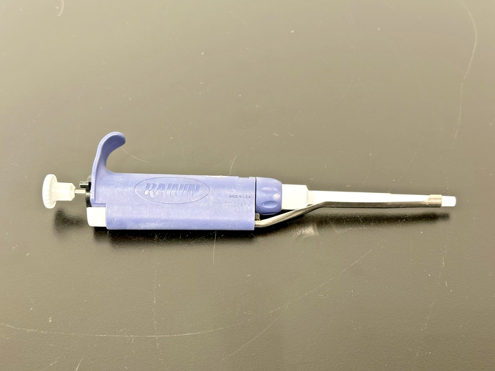 Rainin L 100 Classic Adjustable Single Channel Pipette 10 100µL