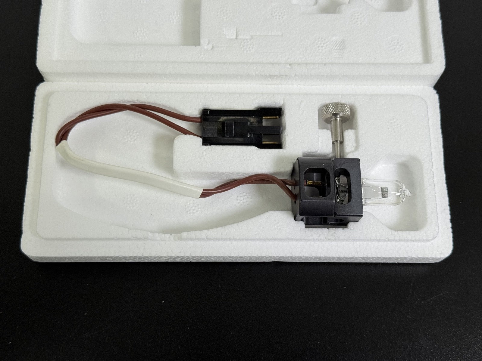 Roche Dianostics 05070856001 Lamp Halogen0