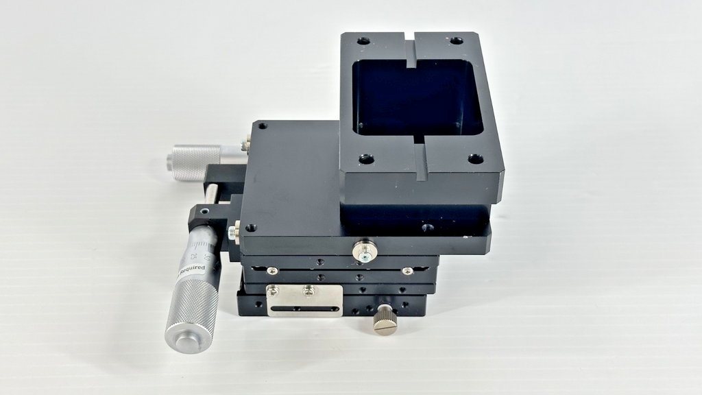 Manual Multi Axis Precision Translation Stage w/ Micrometers0