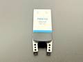 Festo DHWS 16 A NC Pneumatic Parallel Gripper 1310179 8 Bar0