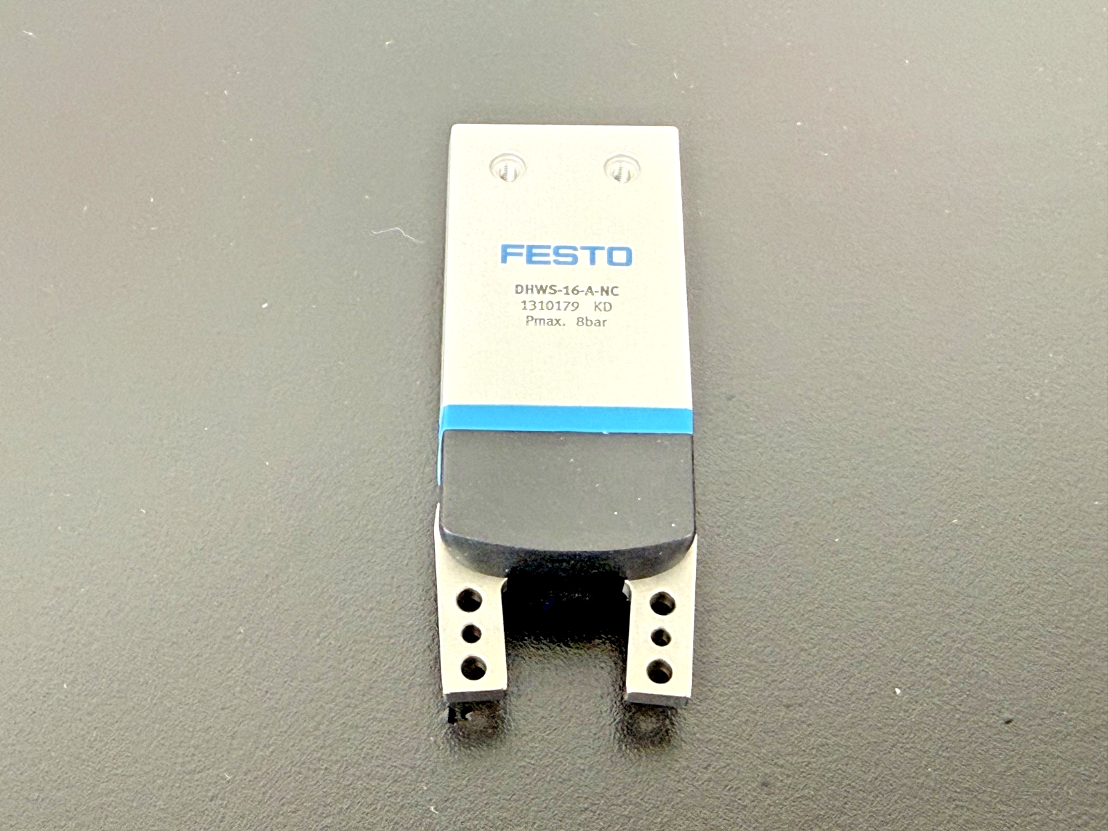 Festo DHWS 16 A NC Pneumatic Parallel Gripper 1310179 8 Bar0