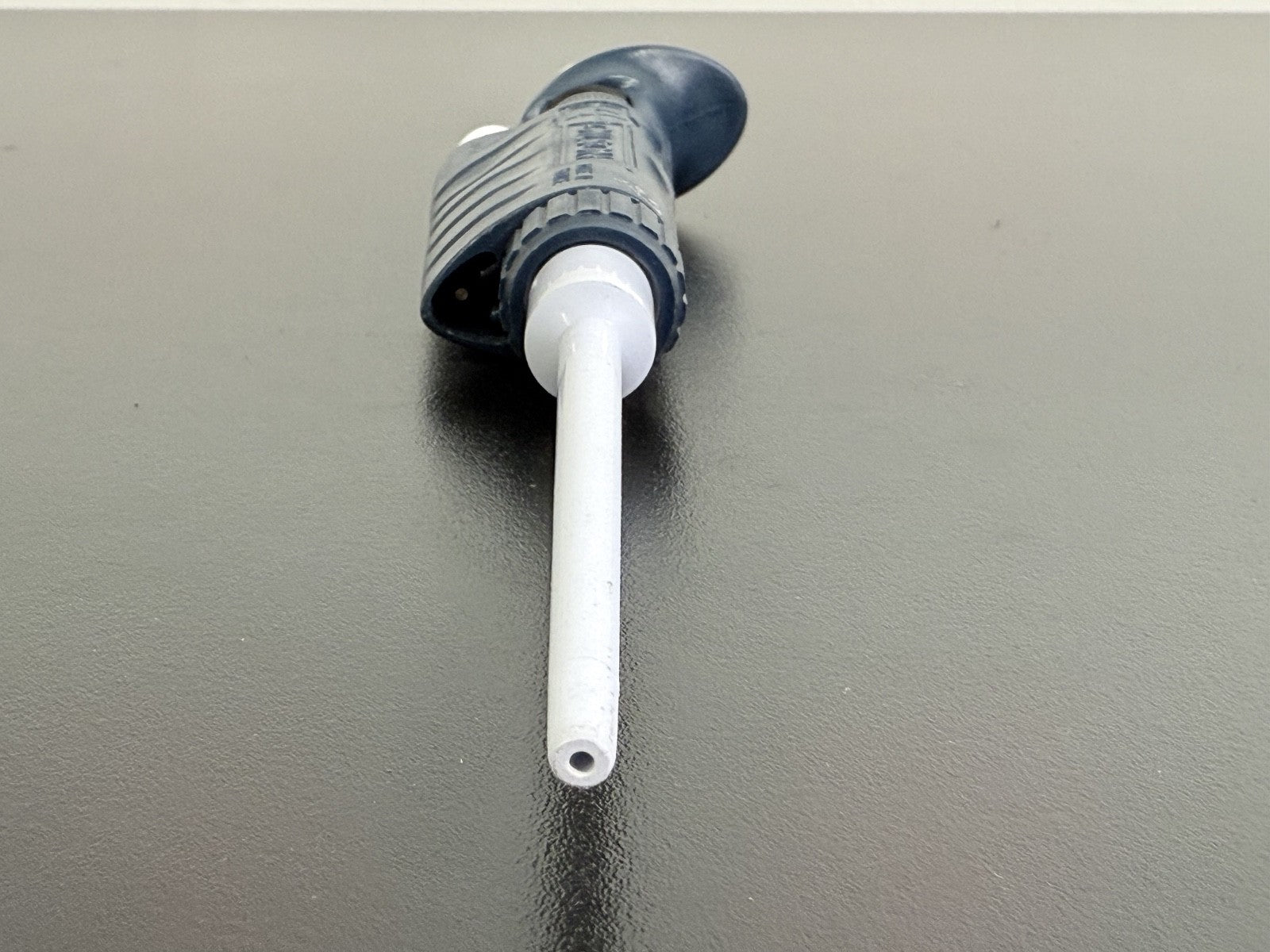 Gilson Pipetman P100 Single Channel Pipette 10 100 uL6