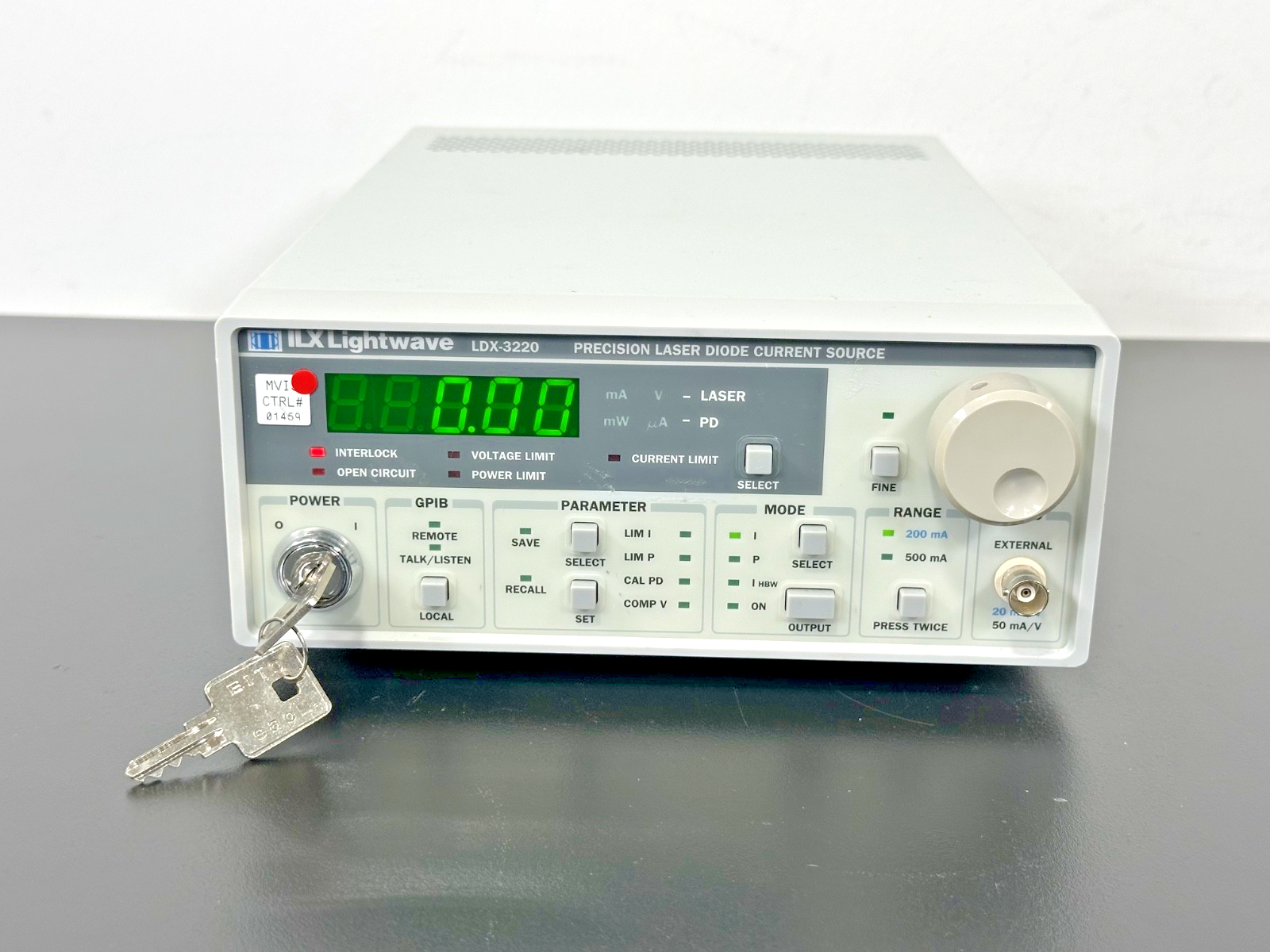 ILX Lightwave LDX 3220 Precision Laser Diode Current Source 500mA Working0