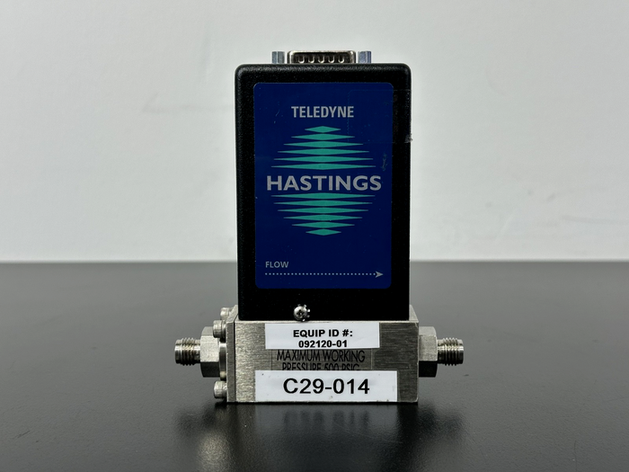 Teledyne Hastings HFC 202 Mass Flow Controller 500 SCCM Oxygen 0 5V