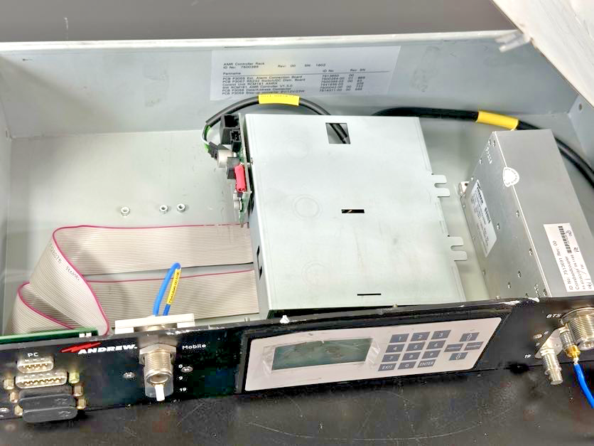 Andrew CommScope 7500389 AMR RF Mobile Controller Rack 2U For Parts5