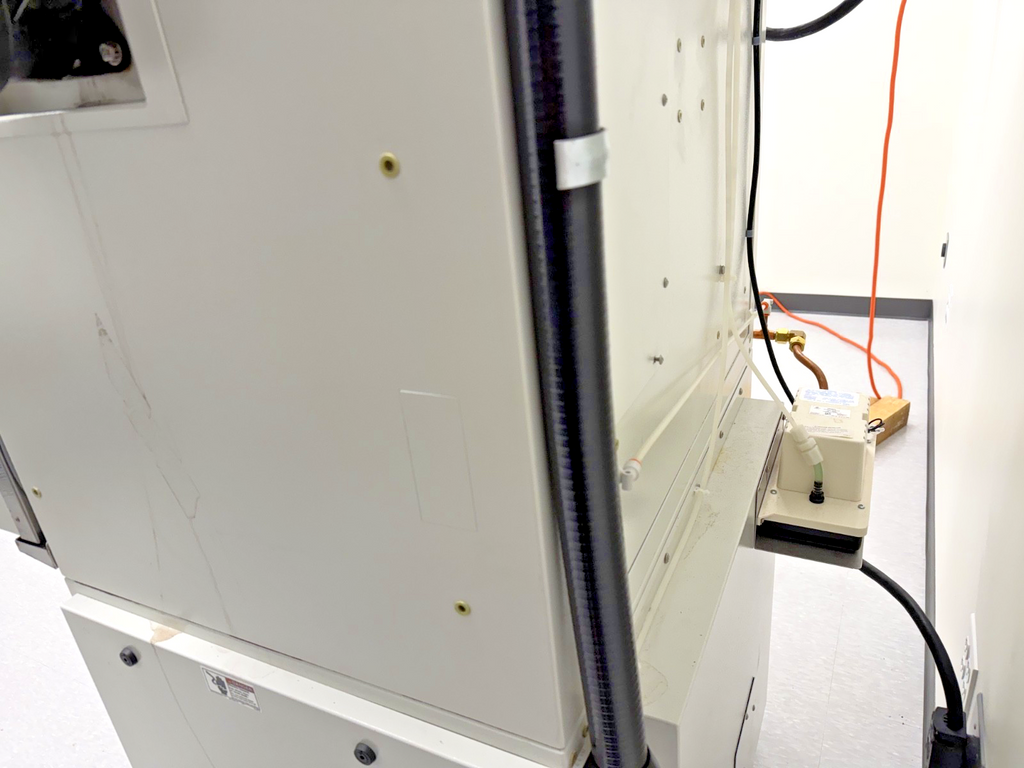 Tenney Environmental Temperature Humidity Test Chamber TPS UTRC WF4 C6