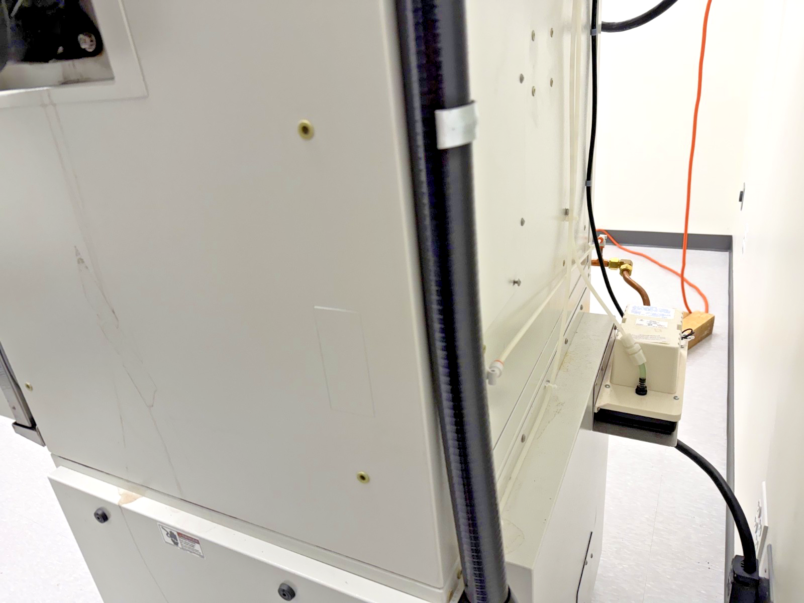 Tenney Environmental Temperature Humidity Test Chamber TPS UTRC WF4 C6