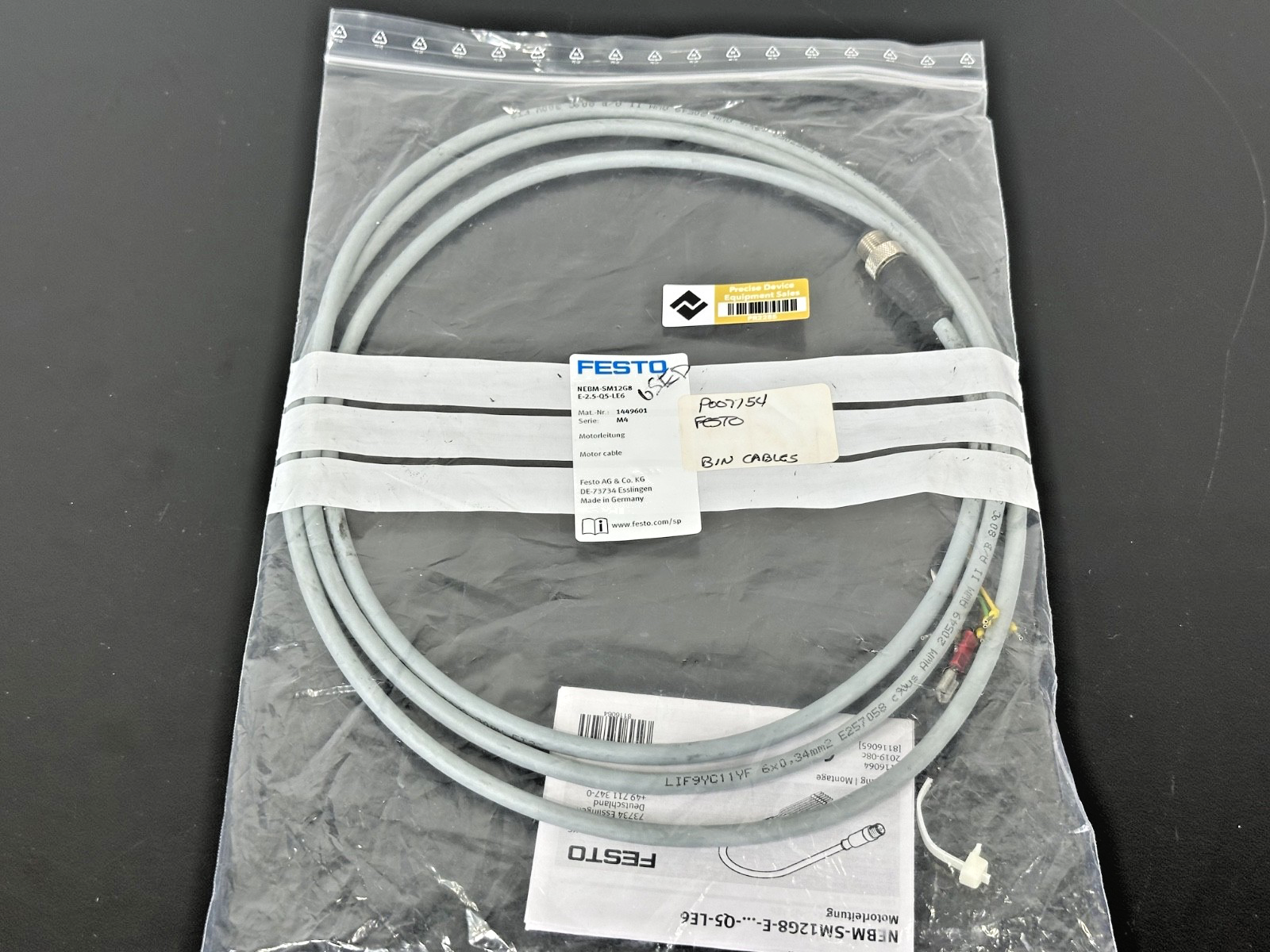 Festo NEBM SM12G8 E 2.5 Q5 LE6 Motor Cable 2.5M M12 1449601 New0