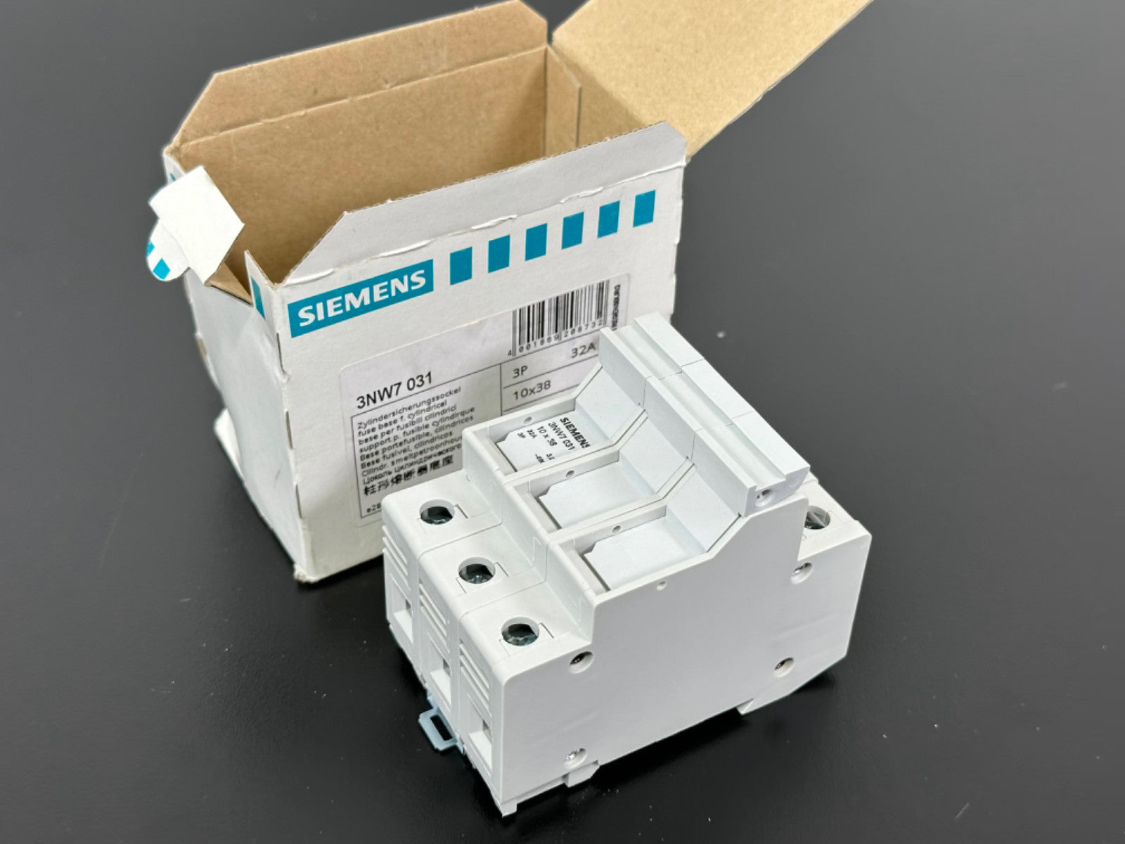 Siemens 3NW7 031 3 Pole Fuse Holder Base 32A 10x38 DIN Rail NEW1