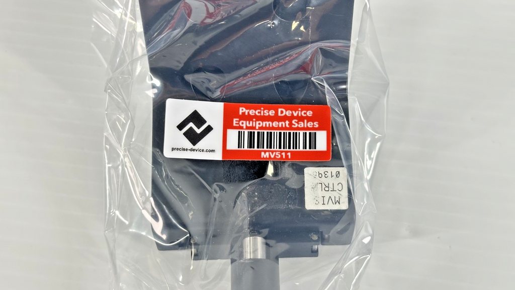 Newport Manual Vertical Translation Stage With SM25 Micrometer7