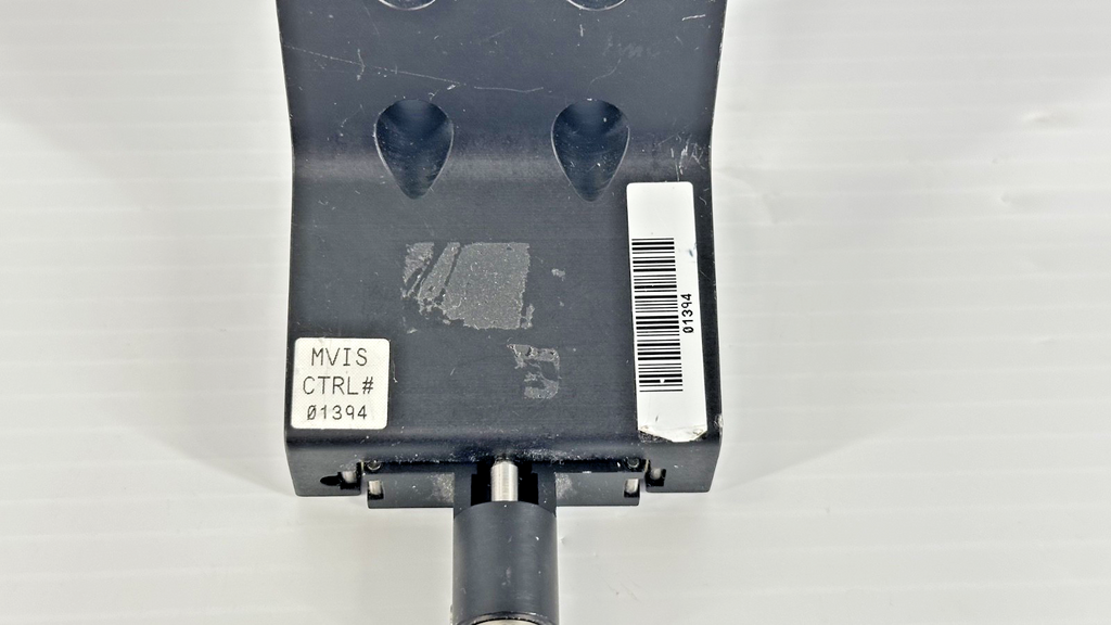 Newport Manual Vertical Translation Stage With Micrometer and Bracket5