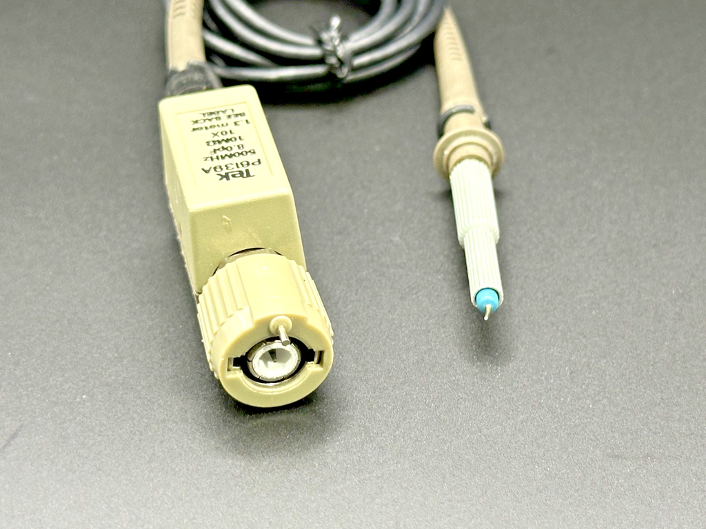 Tektronix P6139A 500MHz 10X Passive Voltage Oscilloscope Probe 1.3m2