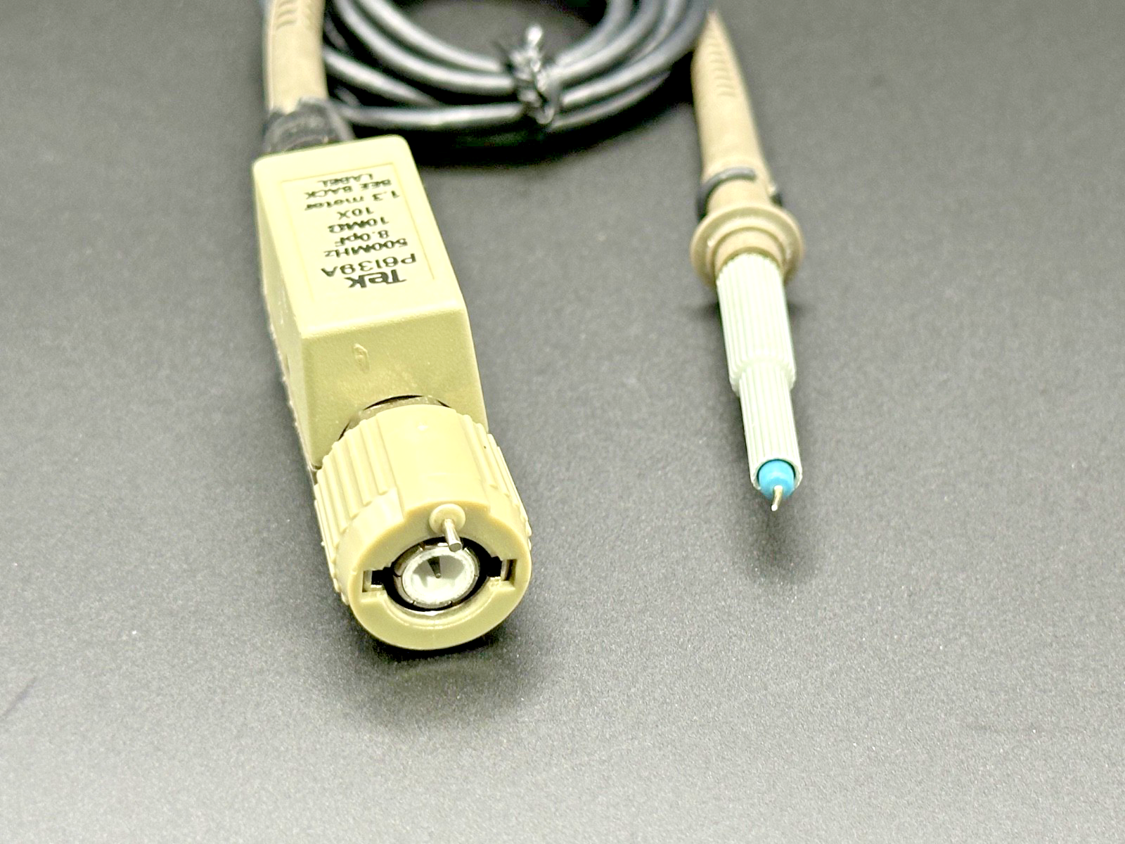 Tektronix P6139A 500MHz 10X Passive Voltage Oscilloscope Probe 1.3m2