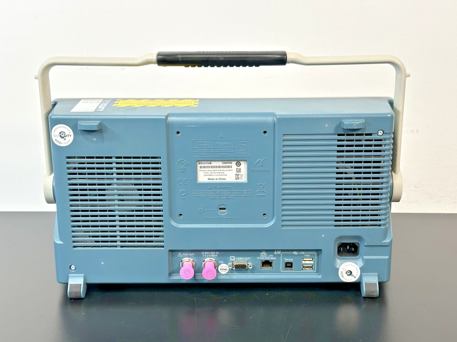 Tektronix MSO4104B 1GHz 5GS/s Mixed Signal Oscilloscope 4+16 Channel Working3
