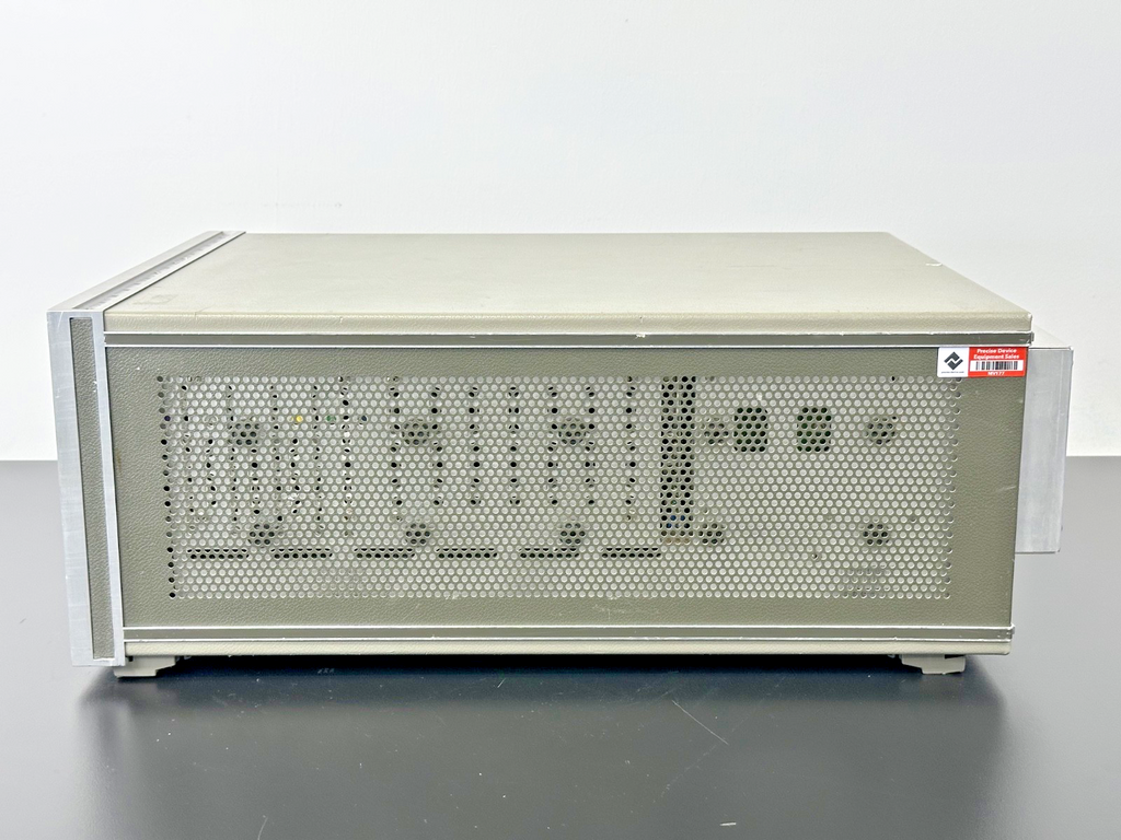 Hewlett Packard 3585A Spectrum Analyzer 20Hz 40MHz Powers On6