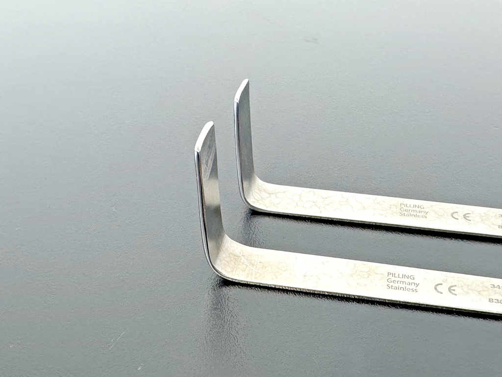 Pilling 341635 Brewster Phrenic Double Ended Retractor Nested Pair1