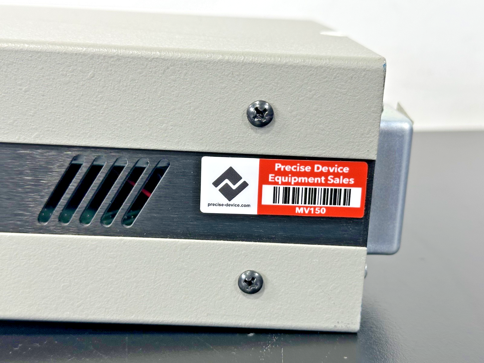 Stanford Research Systems SR560 Low Noise Voltage Preamplifier7