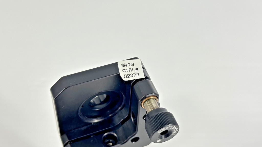 Newport M VPT 3 Thorlabs KM100T Optical Positioning Mount Assembly4