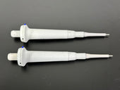 Lot of 2 Eppendorf Reference Adjustable Pipettes 0.5 10uL Germany0