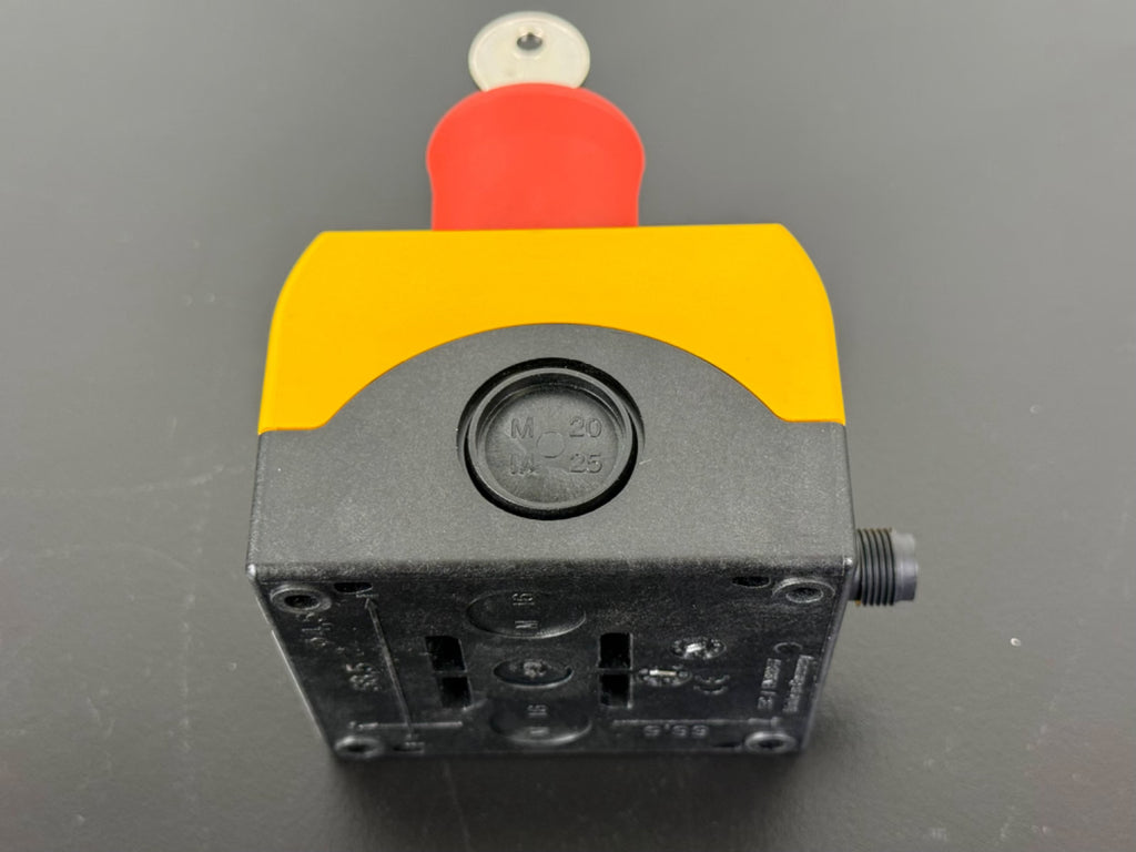 IFM AC011S E Stop Safety Switch w/ Key2