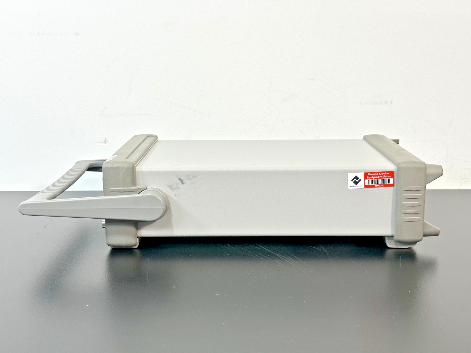 Agilent 33120A 15MHz Function Arbitrary Waveform Generator Opt 001 Tested4