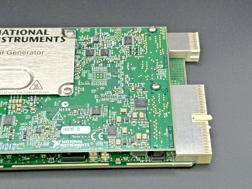 National Instruments NI PXI 5402 20MHz 14 Bit PXI Signal Generator4