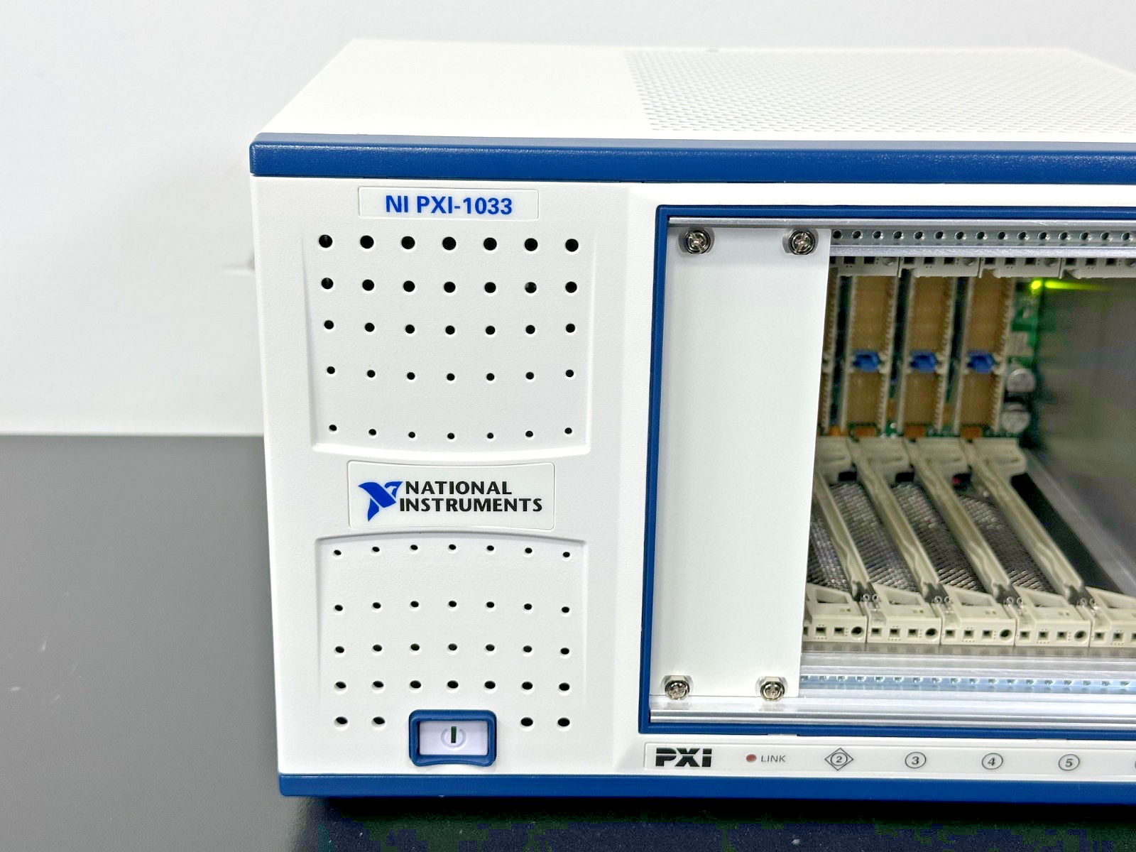 National Instruments NI PXI 1033 5 Slot PXI Chassis MXI Express | Working1
