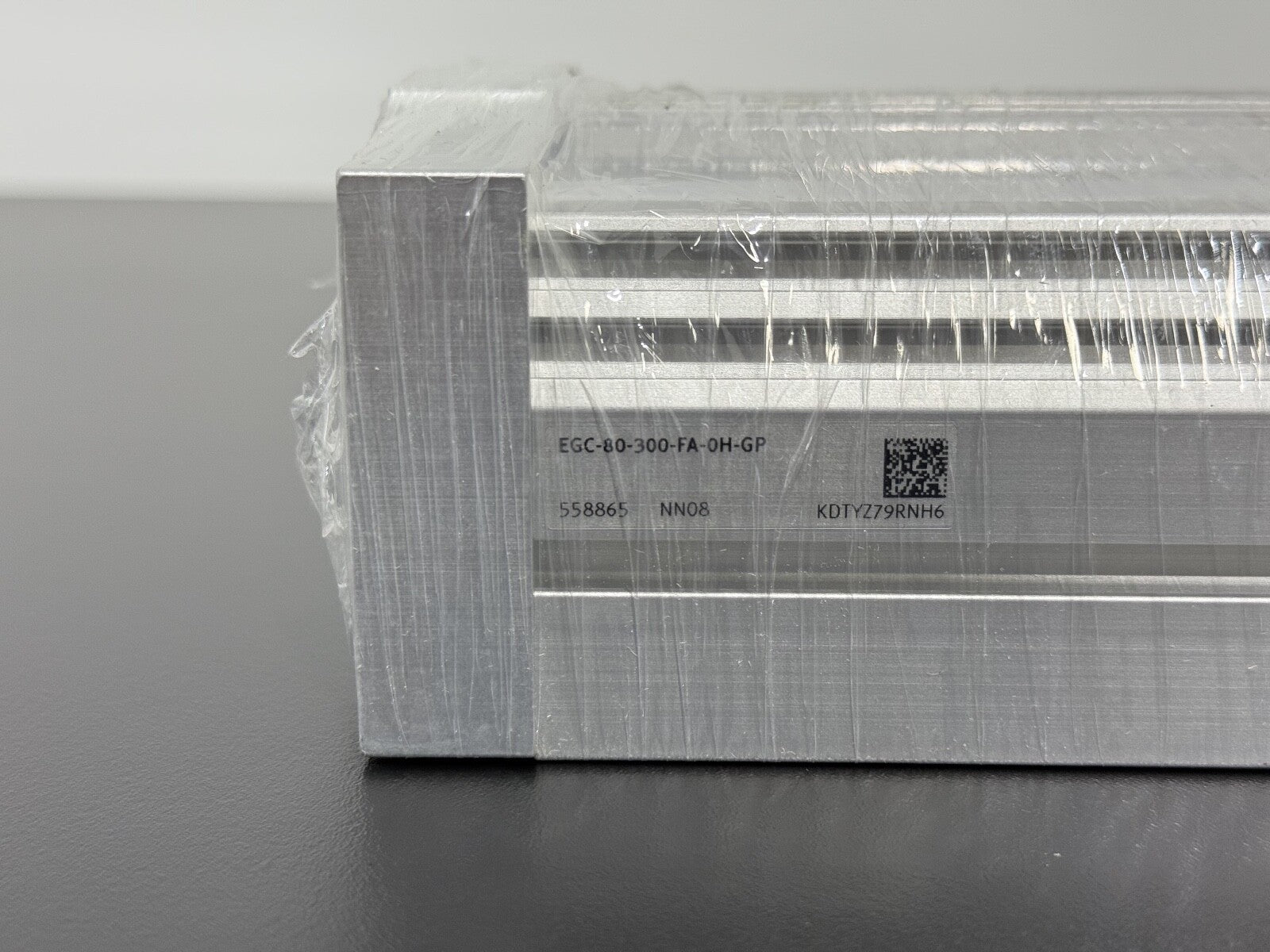 FESTO EGC 80 300 FA OH GP Belt driven Linear Acuator Ball Bearing2