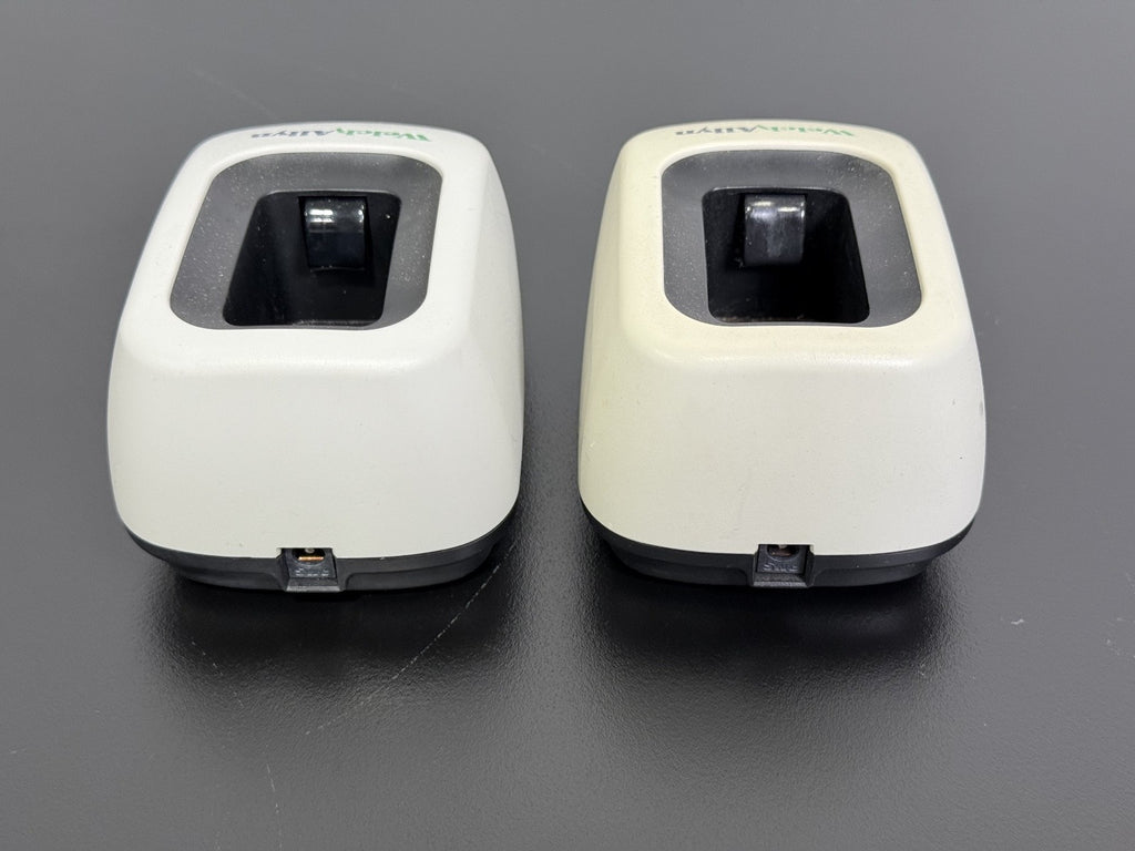 Lot x2) Welch Allyn 739 Series Charger Cordless Vaginal Illuminator2