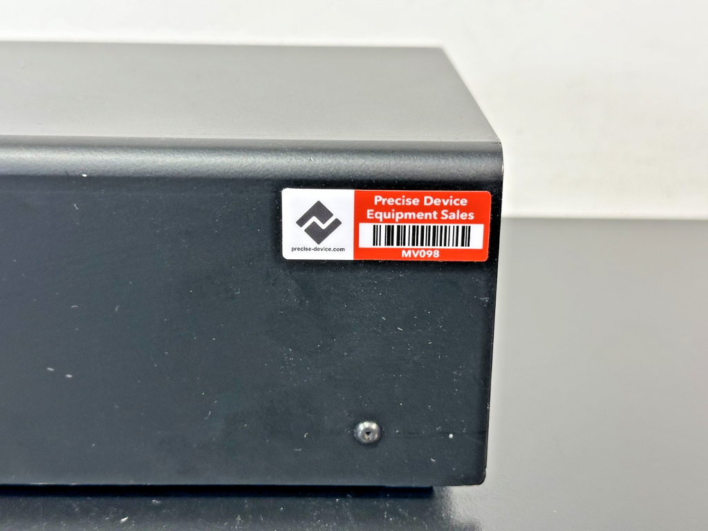 New Focus 0901 Triple Output ±15V Low Noise DC Power Supply Working4