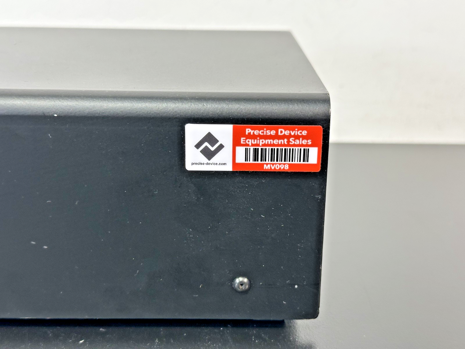 New Focus 0901 Triple Output ±15V Low Noise DC Power Supply Working4