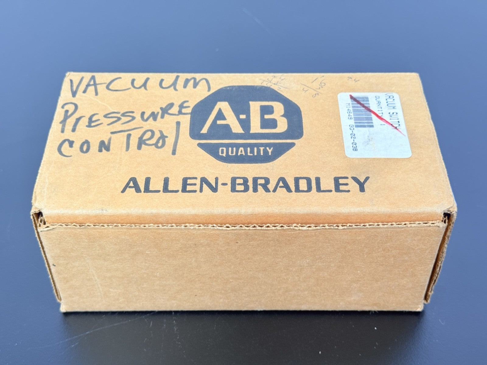 Allen Bradley 836T T250J Vacuum Pressure Control 836T NEMA 4 IP660